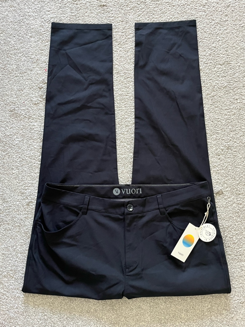 NWT Vuori Meta Black Pants Size 36